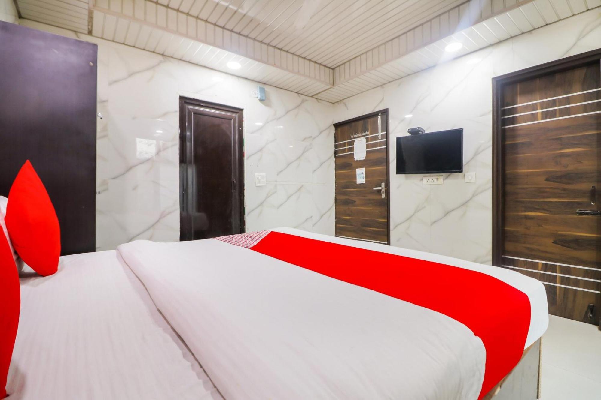 Hotel O Dwarka In